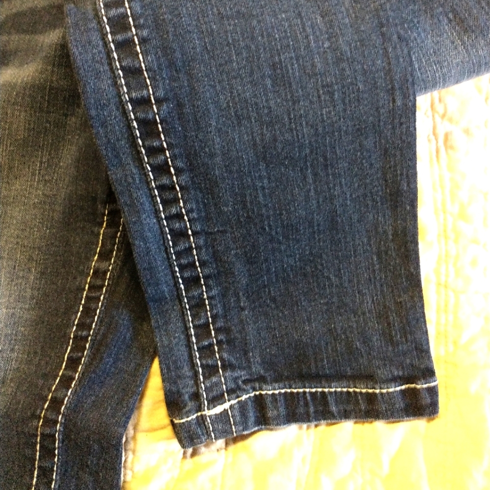 RUE 21 Jeans! - Picture 5 of 6